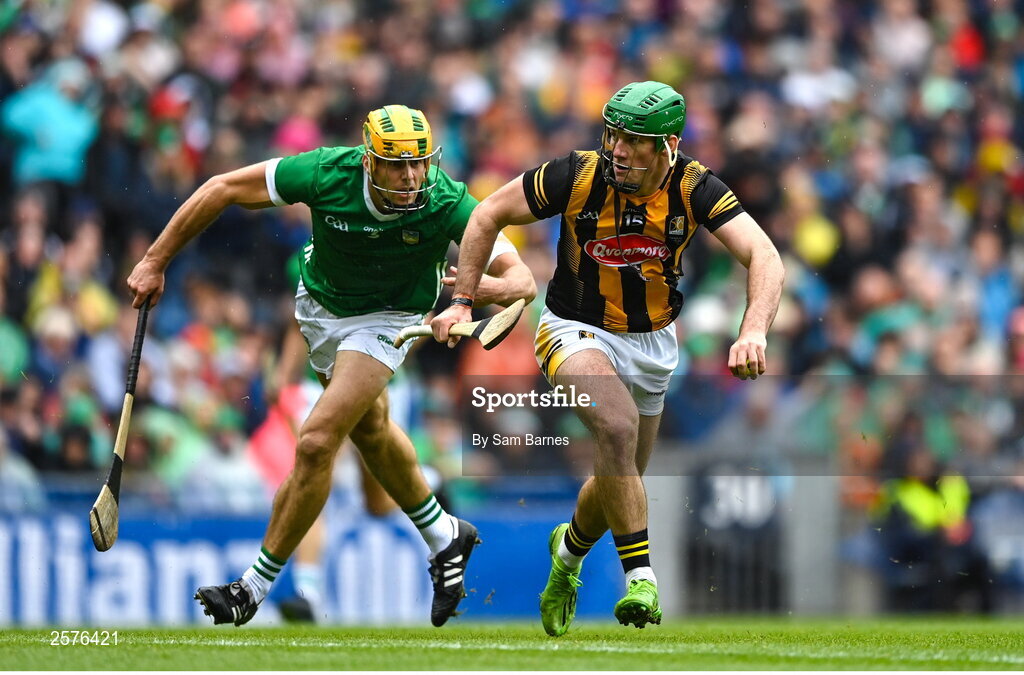 23 July 2023; Eoin Cody of Kilkenny in action against Dan Morrissey of Limerick during the GAA Hurling All-Ireland Senior Championship final match between Kilkenny and Limerick at Croke Park in Dublin. Photo by Sam Barnes/Sportsfile