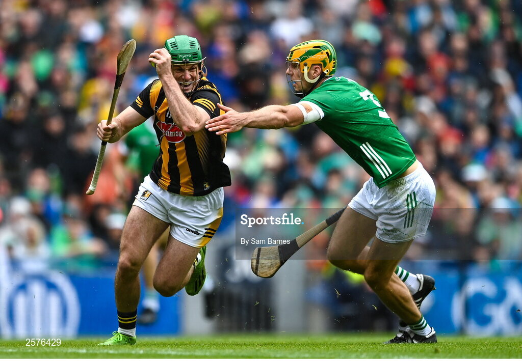 23 July 2023; Eoin Cody of Kilkenny in action against Dan Morrissey of Limerick during the GAA Hurling All-Ireland Senior Championship final match between Kilkenny and Limerick at Croke Park in Dublin. Photo by Sam Barnes/Sportsfile