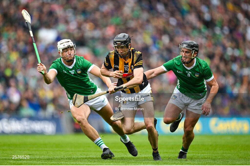 23 July 2023; Tom Phelan of Kilkenny is tackled by Kyle Hayes, left, and Darragh O'Donovan of Limerick during the GAA Hurling All-Ireland Senior Championship final match between Kilkenny and Limerick at Croke Park in Dublin. Photo by Brendan Moran/Sportsfile