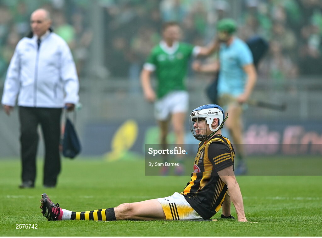 23 July 2023; TJ Reid of Kilkenny dejected after the GAA Hurling All-Ireland Senior Championship final match between Kilkenny and Limerick at Croke Park in Dublin. Photo by Sam Barnes/Sportsfile
