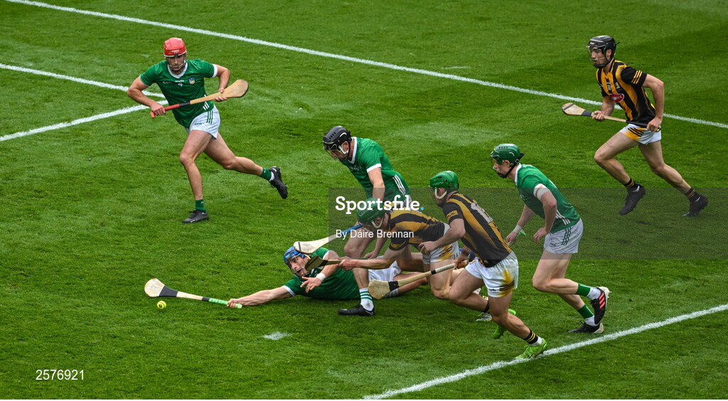 23 July 2023; Mike Casey of Limerick gets to the ball ahead of Eoin Cody of Kilkenny during the GAA Hurling All-Ireland Senior Championship final match between Kilkenny and Limerick at Croke Park in Dublin. Photo by Daire Brennan/Sportsfile