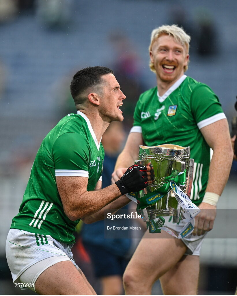 23 July 2023; Darragh O'Donovan, left, and Cian Lynch of Limerick celebrate with the Liam MacCarthy cup after the GAA Hurling All-Ireland Senior Championship final match between Kilkenny and Limerick at Croke Park in Dublin. Photo by Brendan Moran/Sportsfile