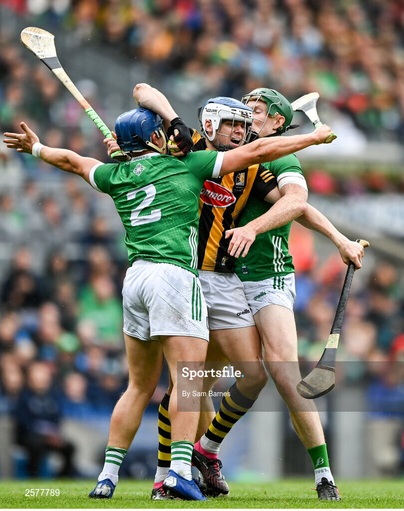 23 July 2023; TJ Reid of Kilkenny in action against Mike Casey, left, and William O'Donoghue of Limerick during the GAA Hurling All-Ireland Senior Championship final match between Kilkenny and Limerick at Croke Park in Dublin. Photo by Sam Barnes/Sportsfile