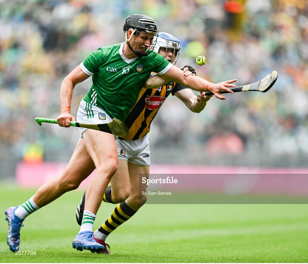 23 July 2023; Gearóid Hegarty of Limerick in action against TJ Reid of Kilkenny during the GAA Hurling All-Ireland Senior Championship final match between Kilkenny and Limerick at Croke Park in Dublin. Photo by Sam Barnes/Sportsfile