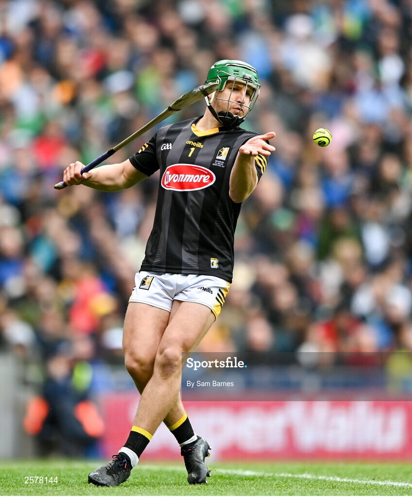23 July 2023; Kilkenny goalkeeper Eoin Murphy during the GAA Hurling All-Ireland Senior Championship final match between Kilkenny and Limerick at Croke Park in Dublin. Photo by Sam Barnes/Sportsfile
