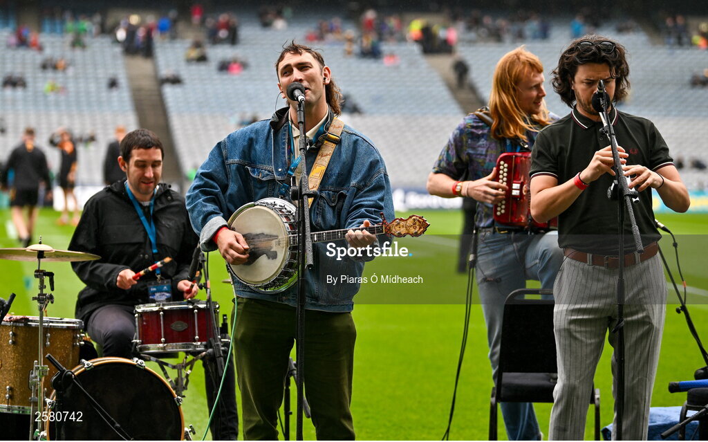 23 July 2023; The Mary Wallopers playing before the GAA Hurling All-Ireland Senior Championship final match between Kilkenny and Limerick at Croke Park in Dublin. Photo by Piaras Ó Mídheach/Sportsfile