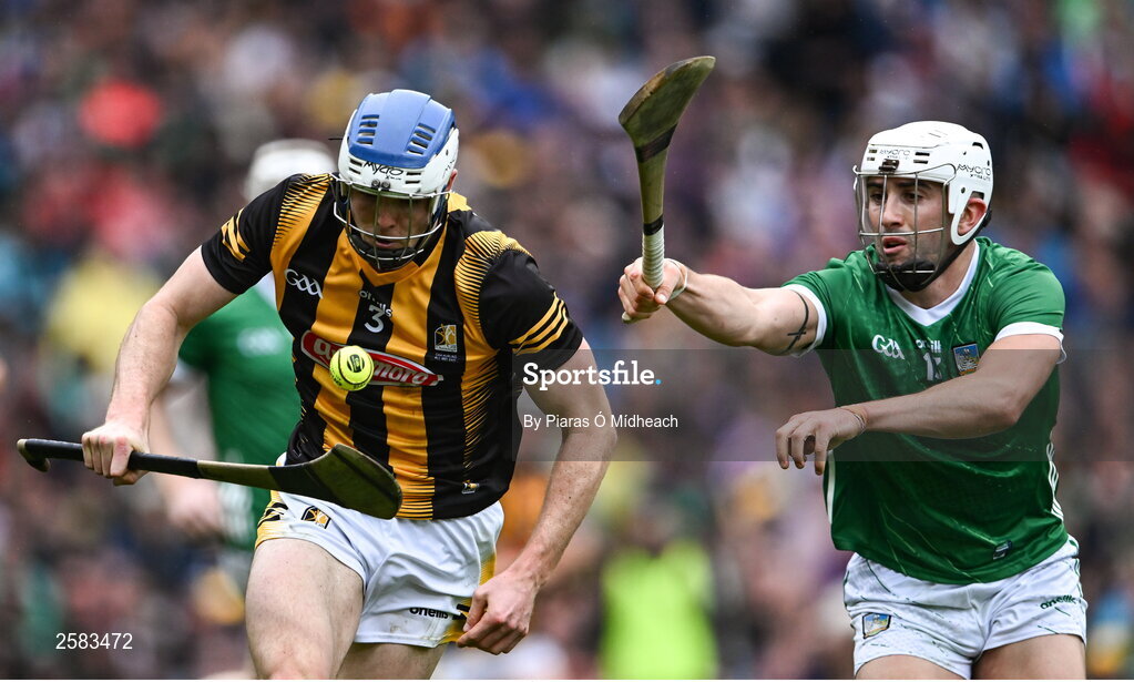 23 July 2023; Huw Lawlor of Kilkenny in action against Aaron Gillane of Limerick during the GAA Hurling All-Ireland Senior Championship final match between Kilkenny and Limerick at Croke Park in Dublin. Photo by Piaras Ó Mídheach/Sportsfile