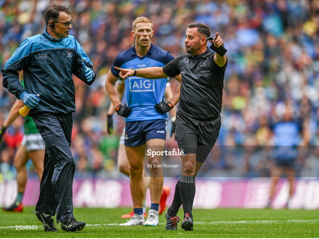30 July 2023; Referee David Gough instructs Dublin team doctor to leave the field during the GAA Football All-Ireland Senior Championship final match between Dublin and Kerry at Croke Park in Dublin. Photo by Eóin Noonan/Sportsfile