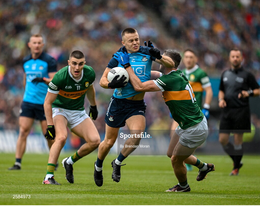 30 July 2023; Eoin Murchan of Dublin in action against Paul Geaney of Kerry during the GAA Football All-Ireland Senior Championship final match between Dublin and Kerry at Croke Park in Dublin. Photo by Brendan Moran/Sportsfile