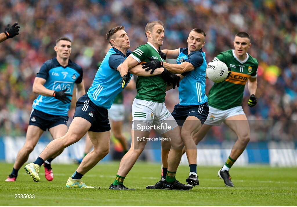 30 July 2023; Stephen O'Brien of Kerry is tackled by Dublin players, John Small, left, and Eoin Murchan during the GAA Football All-Ireland Senior Championship final match between Dublin and Kerry at Croke Park in Dublin. Photo by Brendan Moran/Sportsfile