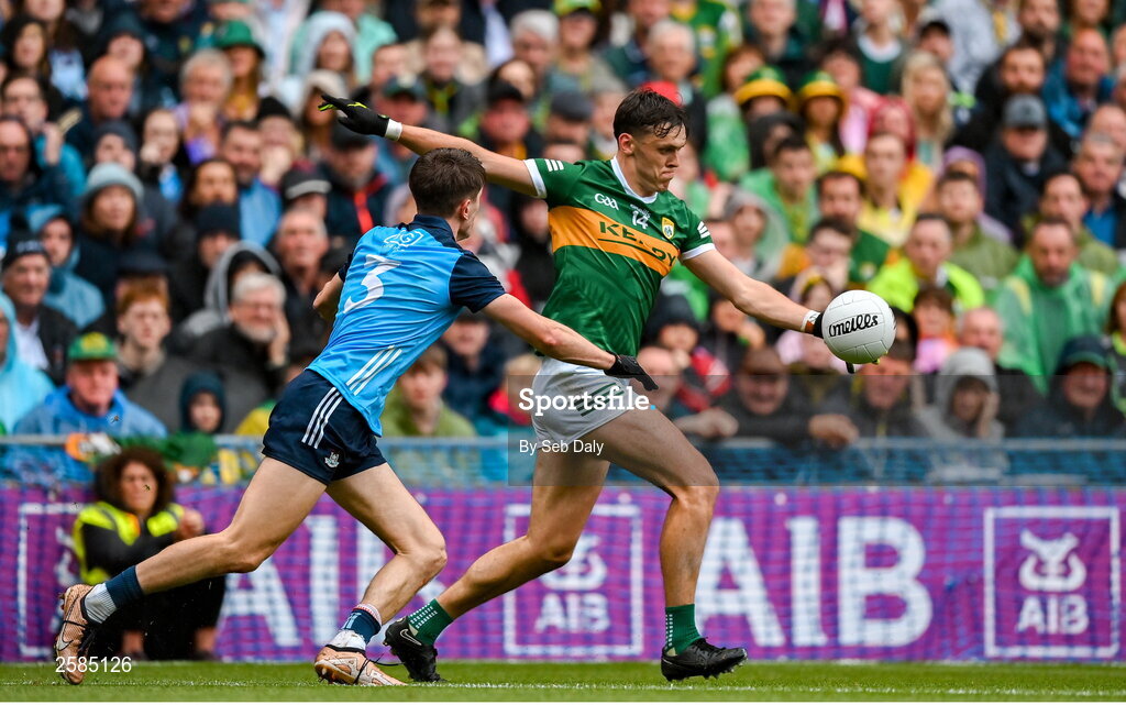 30 July 2023; David Clifford of Kerry in action against Michael Fitzsimons of Dublin during the GAA Football All-Ireland Senior Championship final match between Dublin and Kerry at Croke Park in Dublin. Photo by Seb Daly/Sportsfile
