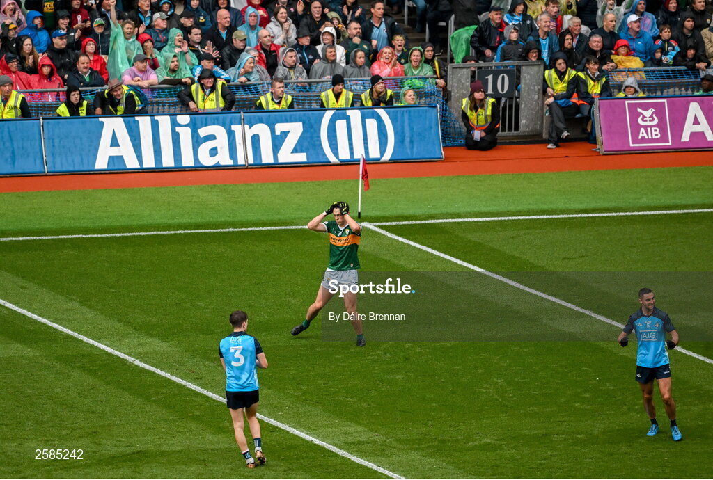 30 July 2023; David Clifford of Kerry reacts after missing a late shot during the GAA Football All-Ireland Senior Championship final match between Dublin and Kerry at Croke Park in Dublin. Photo by Daire Brennan/Sportsfile