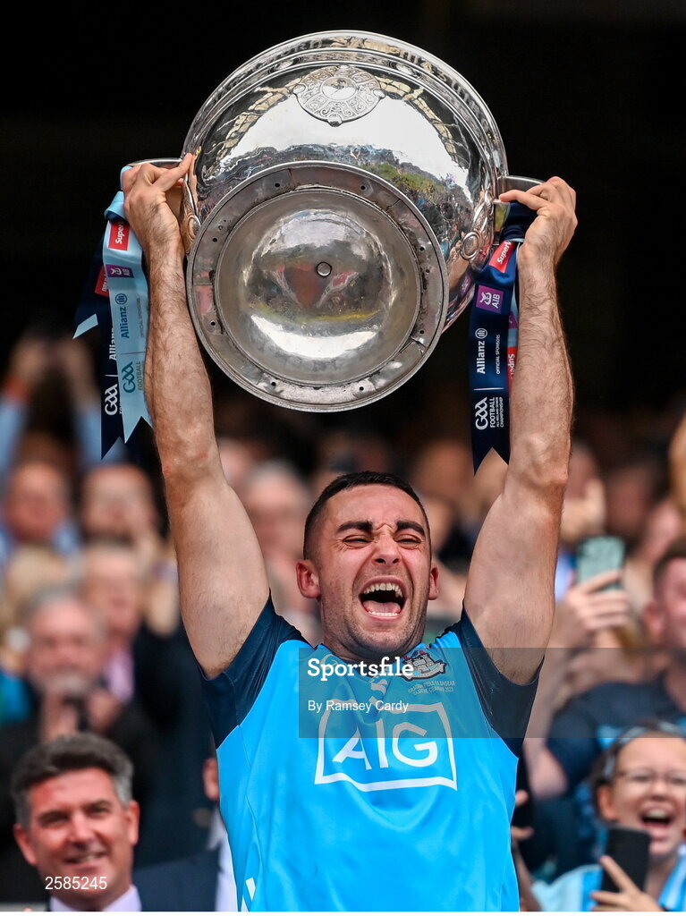 30 July 2023; Dublin captain James McCarthy lifts the Sam Maguire cup after the GAA Football All-Ireland Senior Championship final match between Dublin and Kerry at Croke Park in Dublin. Photo by Ramsey Cardy/Sportsfile
