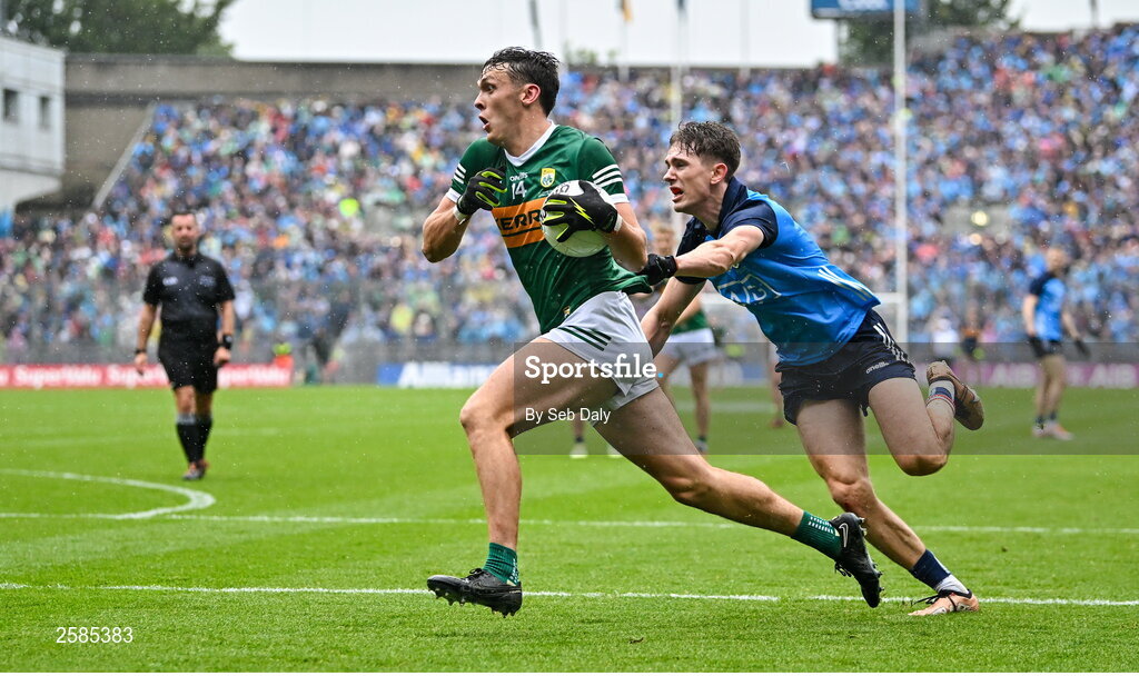 30 July 2023; David Clifford of Kerry in action against Michael Fitzsimons of Dublin during the GAA Football All-Ireland Senior Championship final match between Dublin and Kerry at Croke Park in Dublin. Photo by Seb Daly/Sportsfile