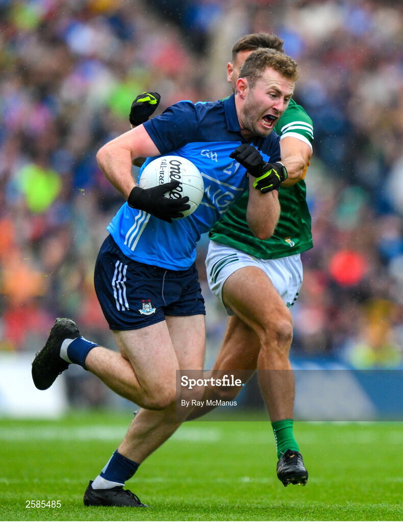 30 July 2023; Jack McCaffrey of Dublin races clear of Micheál Burns of Kerry during the GAA Football All-Ireland Senior Championship final match between Dublin and Kerry at Croke Park in Dublin. Photo by Ray McManus/Sportsfile
