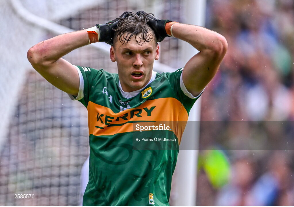 30 July 2023; David Clifford of Kerry reacts after kicking a wide during the GAA Football All-Ireland Senior Championship final match between Dublin and Kerry at Croke Park in Dublin. Photo by Piaras Ó Mídheach/Sportsfile