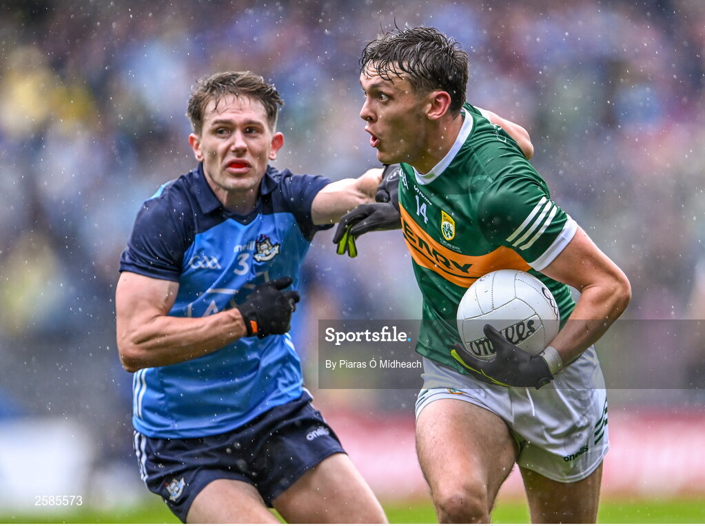 30 July 2023; David Clifford of Kerry in action against Michael Fitzsimons of Dublin during the GAA Football All-Ireland Senior Championship final match between Dublin and Kerry at Croke Park in Dublin. Photo by Piaras Ó Mídheach/Sportsfile