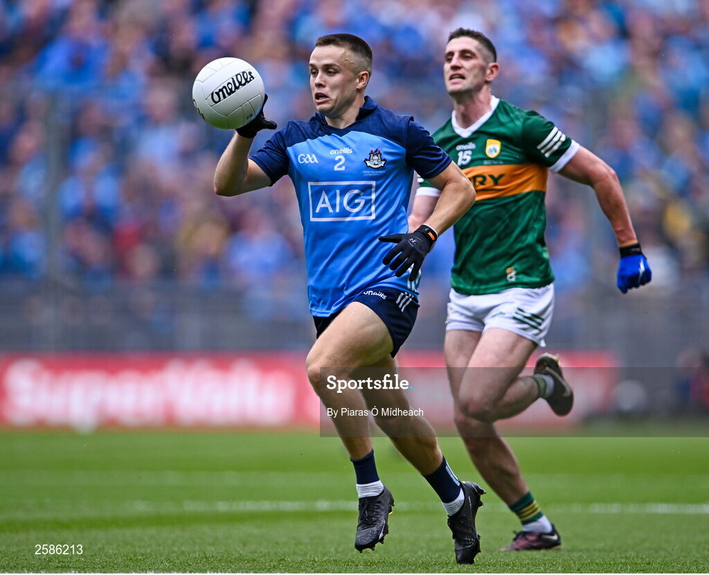 30 July 2023; Eoin Murchan of Dublin in action against Paul Geaney of Kerry during the GAA Football All-Ireland Senior Championship final match between Dublin and Kerry at Croke Park in Dublin. Photo by Piaras Ó Mídheach/Sportsfile