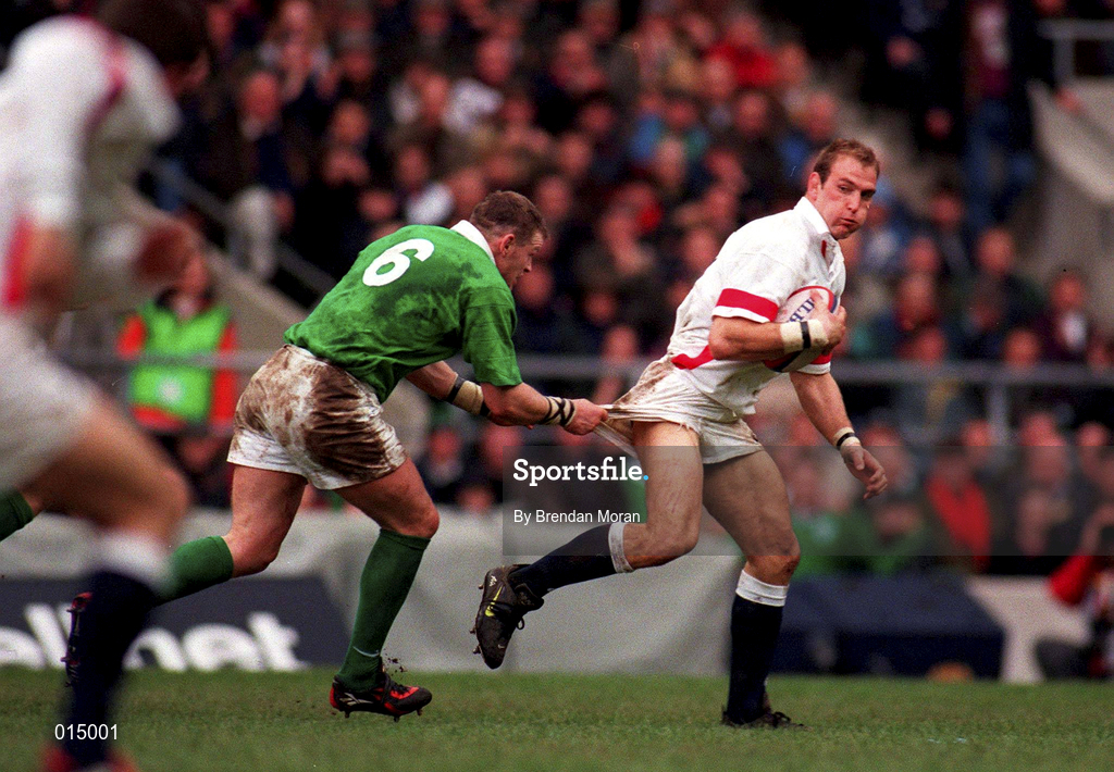 4 April 1998; Laurence Dallaglio of Ireland is tackled by David Corkery of Ireland during the Five Nations Rugby Championship match between England and Ireland at Twickenham Stadium in London, England. Photo by Brendan Moran/Sportsfile