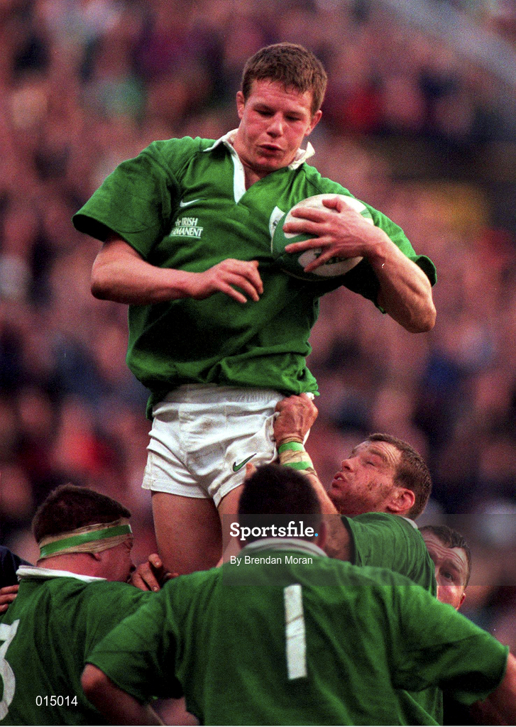 7 February 1998; Malcolm O'Kelly of Ireland during the Five Nations Rugby Championship match between Ireland and Scotland at Lansdowne Road in Dublin, Ireland. Photo by Brendan Moran/Sportsfile