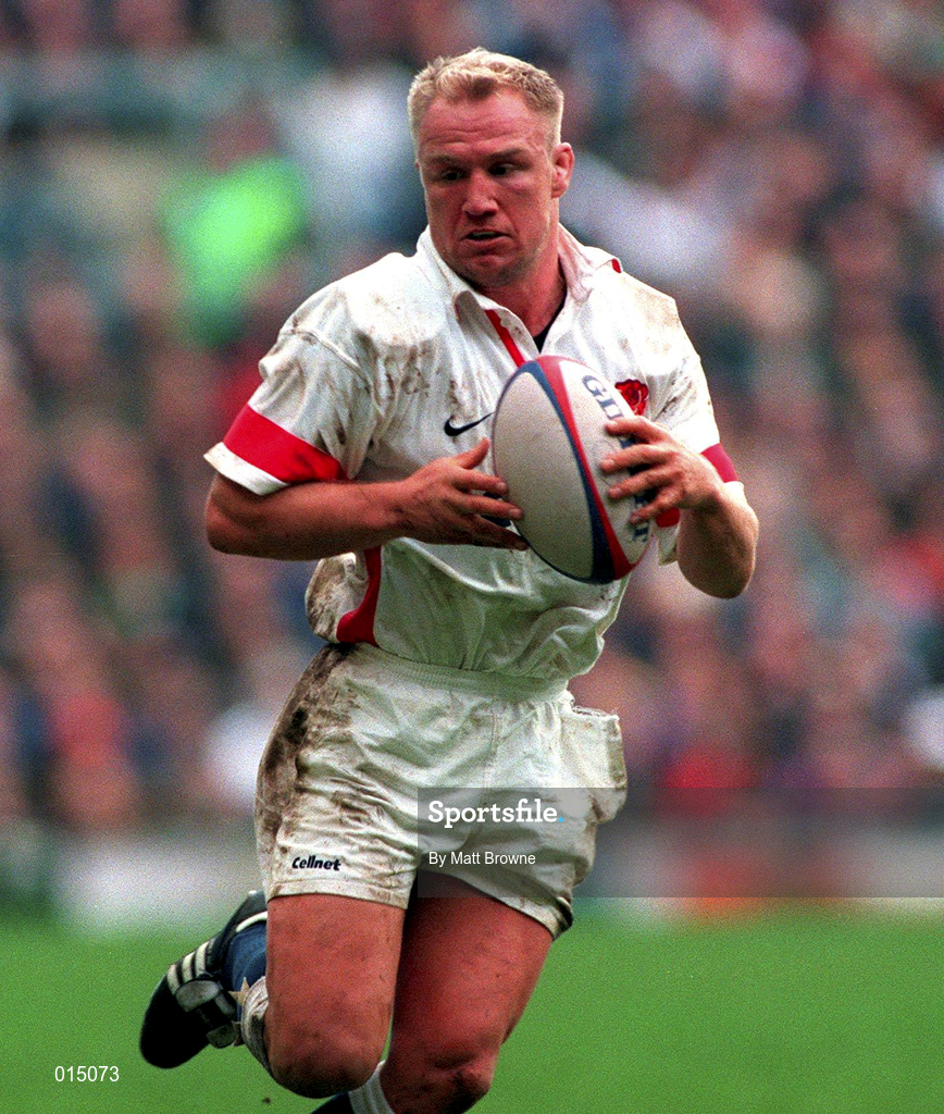 4 April 1998; Neil Back of England during the Five Nations Rugby Championship match between England and Ireland at Twickenham Stadium in London, England. Photo by Matt Browne/Sportsfile