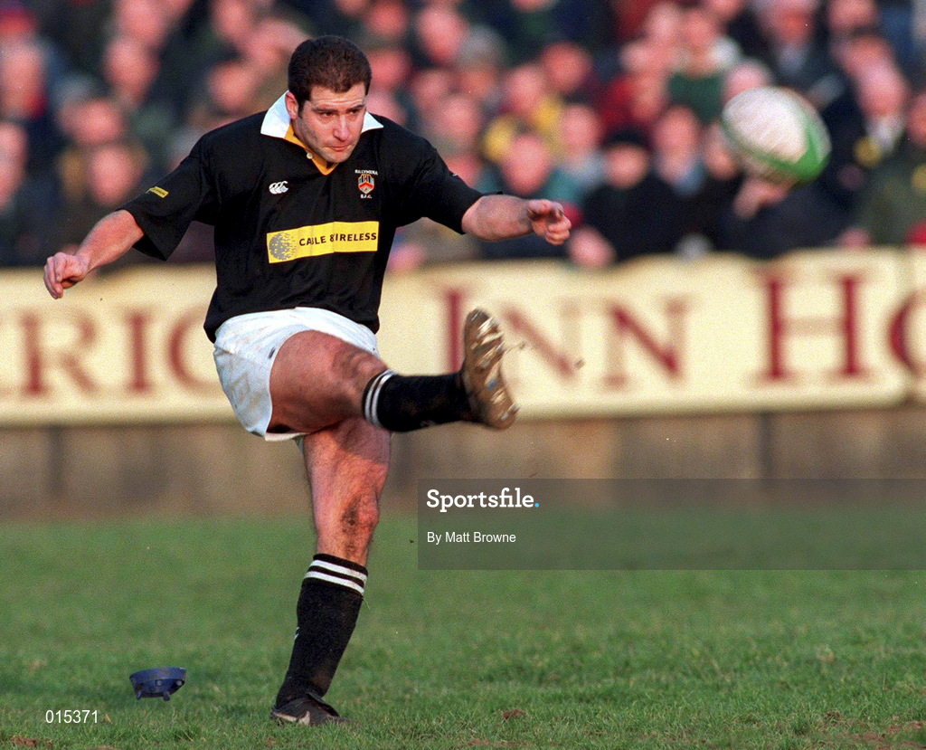 31 January 1998; Derek McAleese of Ballymena during the All-Ireland League Division 1 match between Shannon RFC and Ballymena RFC at Thomond Park in Limerick. Photo by Matt Browne/Sportsfile