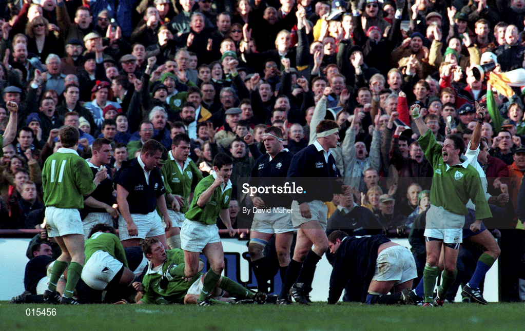 7 February 1998; Ireland players brian O'Meara and David Humphreys, right, celebrate a penalty try awarded to Eric Miller by referee Andre Watson during the Five Nations Rugby Championship match between Ireland and Scotland at Lansdowne Road in Dublin, Ireland. Photo by David Maher/Sportsfile