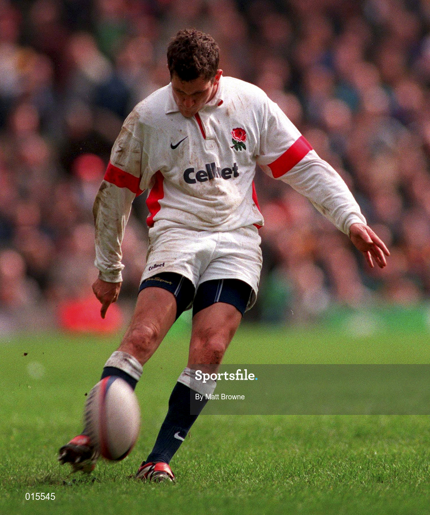 4 April 1998; Paul Grayson of England kicks a conversion during the Five Nations Rugby Championship match between England and Ireland at Twickenham Stadium in London, England. Photo by Matt Browne/Sportsfile