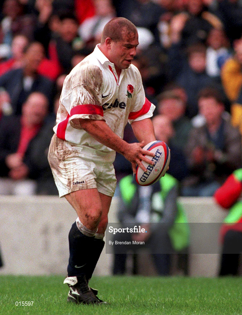 4 April 1998; Richard Cockerill of England during the Five Nations Rugby Championship match between England and Ireland at Twickenham Stadium in London, England. Photo by Brendan Moran/Sportsfile