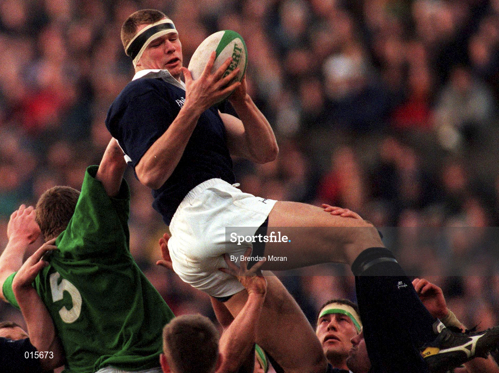 7 February 1998; Stuart Grimes of Scotland wins a lineout from Malcolm O'Kelly of Ireland during the Five Nations Rugby Championship match between Ireland and Scotland at Lansdowne Road in Dublin, Ireland. Photo by Brendan Moran/Sportsfile