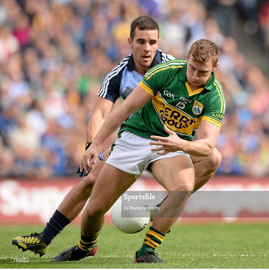 1 September 2013; James O'Donoghue, Kerry, in action against Kevin O'Brien, Dublin. GAA Football All-Ireland Senior Championship, Semi-Final, Dublin v Kerry, Croke Park, Dublin. Picture credit: Stephen McCarthy / SPORTSFILE