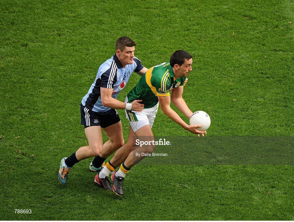 1 September 2013; Anthony Maher, Kerry, in action against Diarmuid Connolly, Dublin. GAA Football All-Ireland Senior Championship, Semi-Final, Dublin v Kerry, Croke Park, Dublin. Picture credit: Dáire Brennan / SPORTSFILE