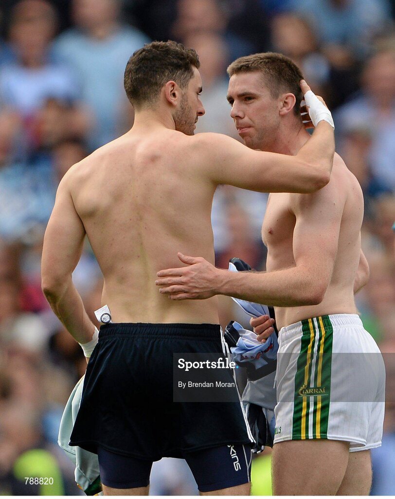 1 September 2013; Bernard Brogan, left, Dublin, and Marc O Se, Kerry, exchange jerseys after the final whistle. GAA Football All-Ireland Senior Championship, Semi-Final, Dublin v Kerry, Croke Park, Dublin. Picture credit: Brendan Moran / SPORTSFILE