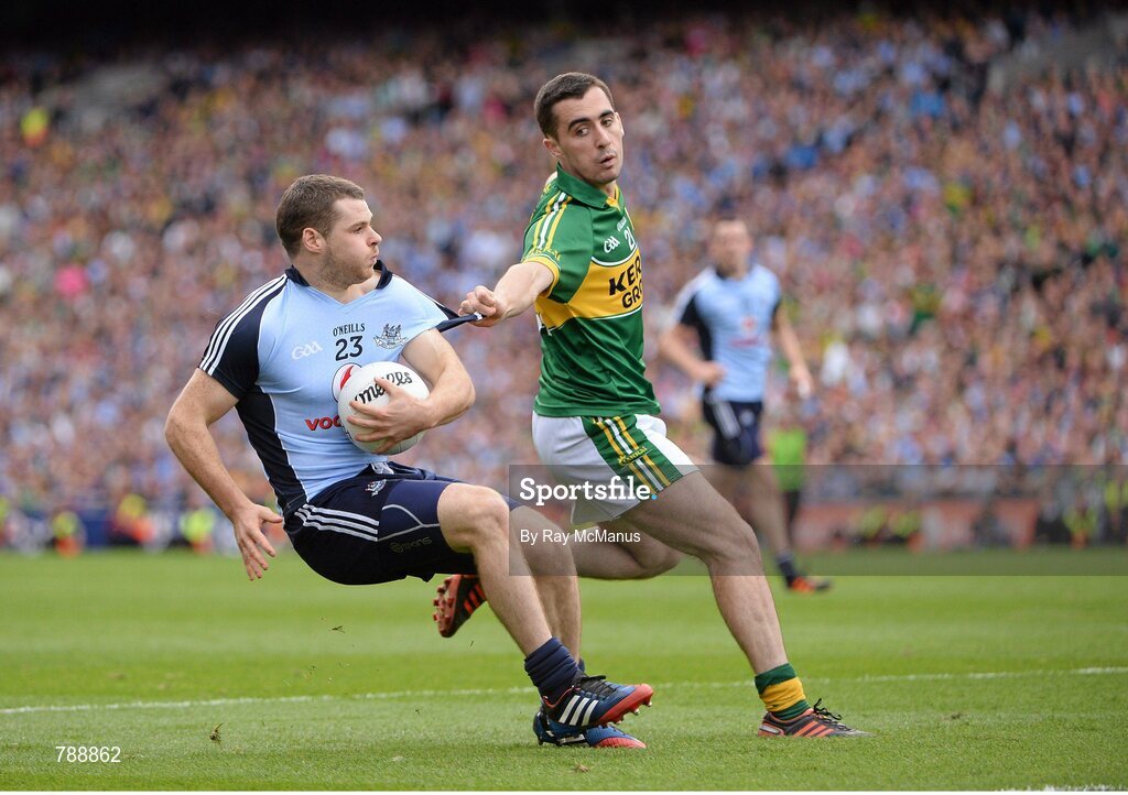 1 September 2013; Kevin McManamon, Dublin, is tackled by Jack Sherwood, Kerry. GAA Football All-Ireland Senior Championship, Semi-Final, Dublin v Kerry, Croke Park, Dublin. Picture credit: Ray McManus / SPORTSFILE