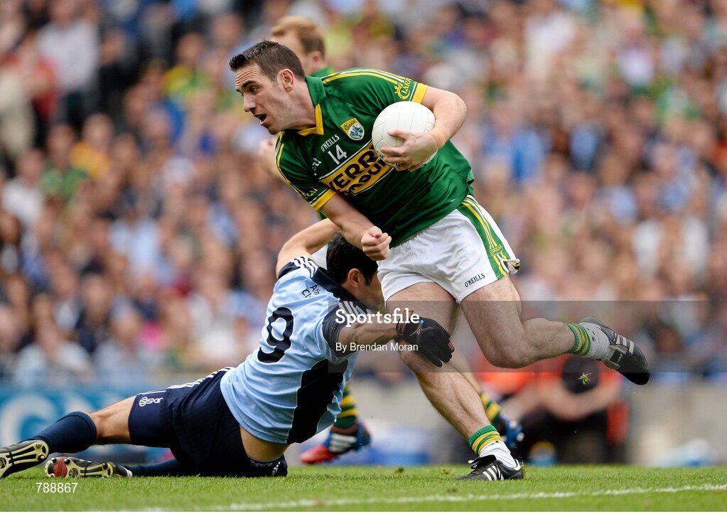 1 September 2013; Declan O'Sullivan, Kerry, in action against Cian O'Sullivan, Dublin. GAA Football All-Ireland Senior Championship, Semi-Final, Dublin v Kerry, Croke Park, Dublin. Picture credit: Brendan Moran / SPORTSFILE