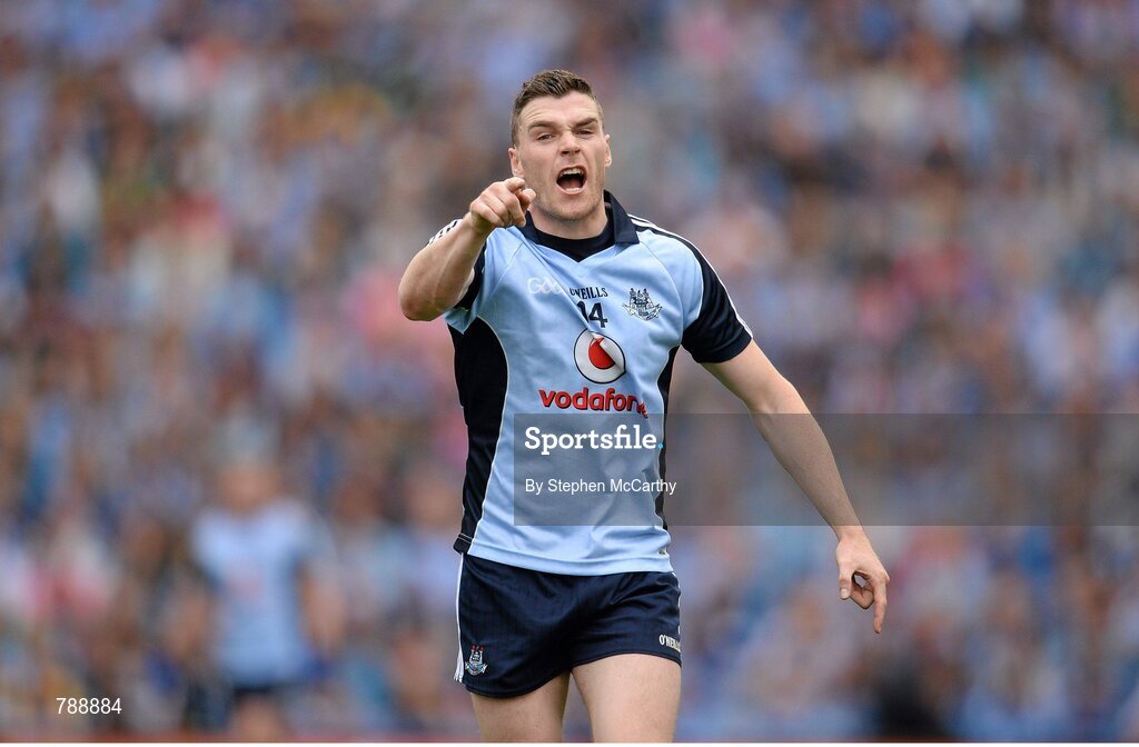 1 September 2013; Paddy Andrews, Dublin, issues instructions to team-mates. GAA Football All-Ireland Senior Championship, Semi-Final, Dublin v Kerry, Croke Park, Dublin. Picture credit: Stephen McCarthy / SPORTSFILE