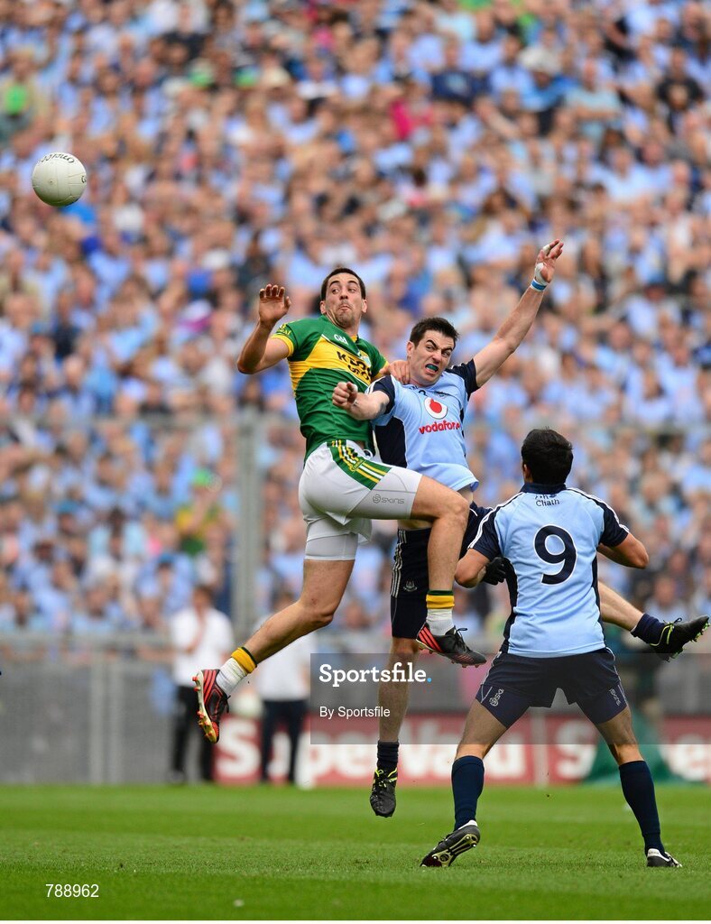 1 September 2013; Anthony Maher, Kerry, in action against Michael Darragh MacAuley, Dublin. GAA Football All-Ireland Senior Championship, Semi-Final, Dublin v Kerry, Croke Park, Dublin. Photo by Sportsfile