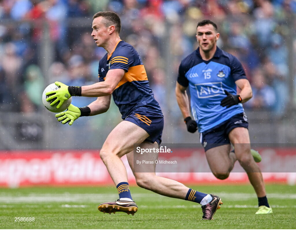 30 July 2023; Kerry goalkeeper Shane Ryan in action against Colm Basquel of Dublin during the GAA Football All-Ireland Senior Championship final match between Dublin and Kerry at Croke Park in Dublin. Photo by Piaras Ó Mídheach/Sportsfile