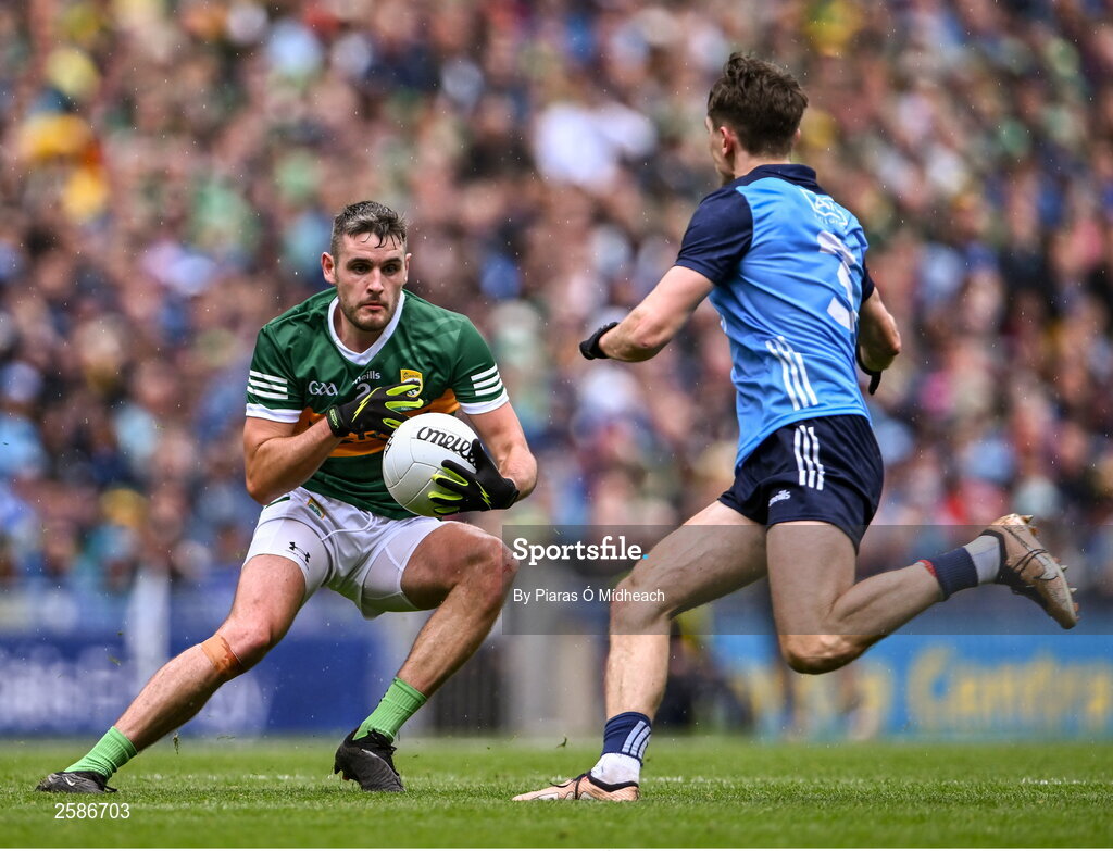 30 July 2023; Graham O'Sullivan of Kerry in action against Michael Fitzsimons of Dublin during the GAA Football All-Ireland Senior Championship final match between Dublin and Kerry at Croke Park in Dublin. Photo by Piaras Ó Mídheach/Sportsfile