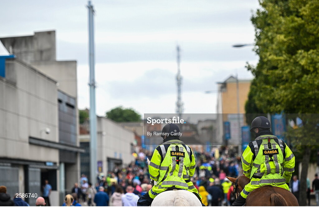30 July 2023; Horse mounted An Garda Síochána on Jones' Road before the GAA Football All-Ireland Senior Championship final match between Dublin and Kerry at Croke Park in Dublin. Photo by Ramsey Cardy/Sportsfile