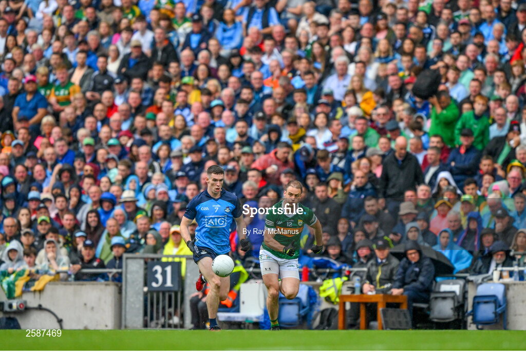 30 July 2023; Lee Gannon of Dublin in action against Stephen O'Brien of Kerry during the GAA Football All-Ireland Senior Championship final match between Dublin and Kerry at Croke Park in Dublin. Photo by Ray McManus/Sportsfile