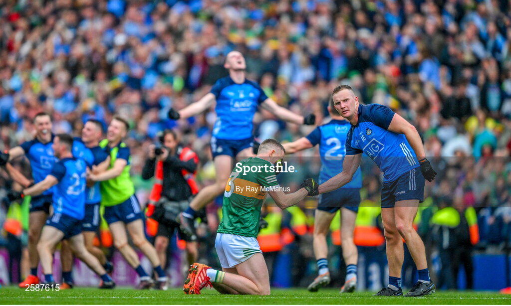30 July 2023; Ciaran Kilkenny of Dublin shakes hands with Jason Foley of Kerry after the GAA Football All-Ireland Senior Championship final match between Dublin and Kerry at Croke Park in Dublin. Photo by Ray McManus/Sportsfile