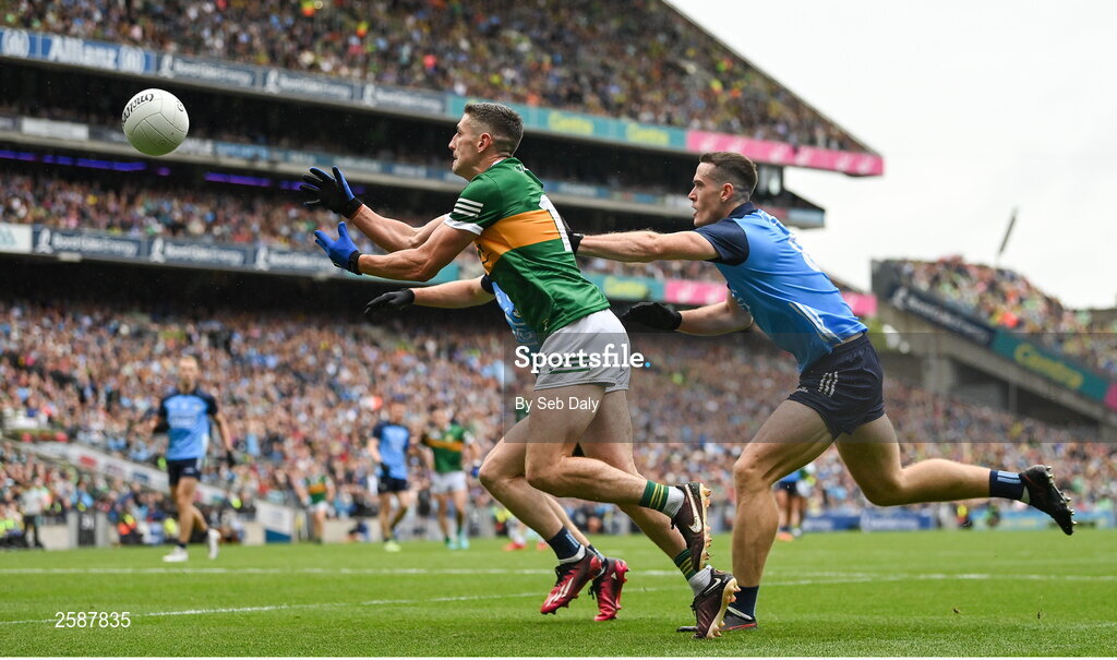 30 July 2023; Paul Geaney of Kerry in action against Brian Fenton of Dublin during the GAA Football All-Ireland Senior Championship final match between Dublin and Kerry at Croke Park in Dublin. Photo by Seb Daly/Sportsfile