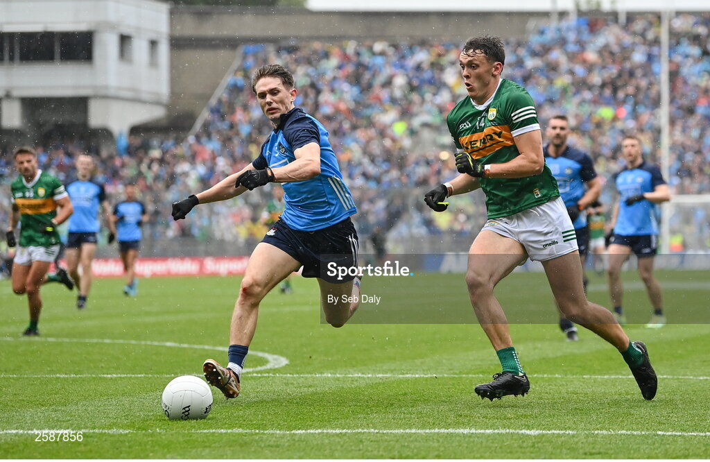 30 July 2023; Michael Fitzsimons of Dublin in action against David Clifford of Kerry during the GAA Football All-Ireland Senior Championship final match between Dublin and Kerry at Croke Park in Dublin. Photo by Seb Daly/Sportsfile