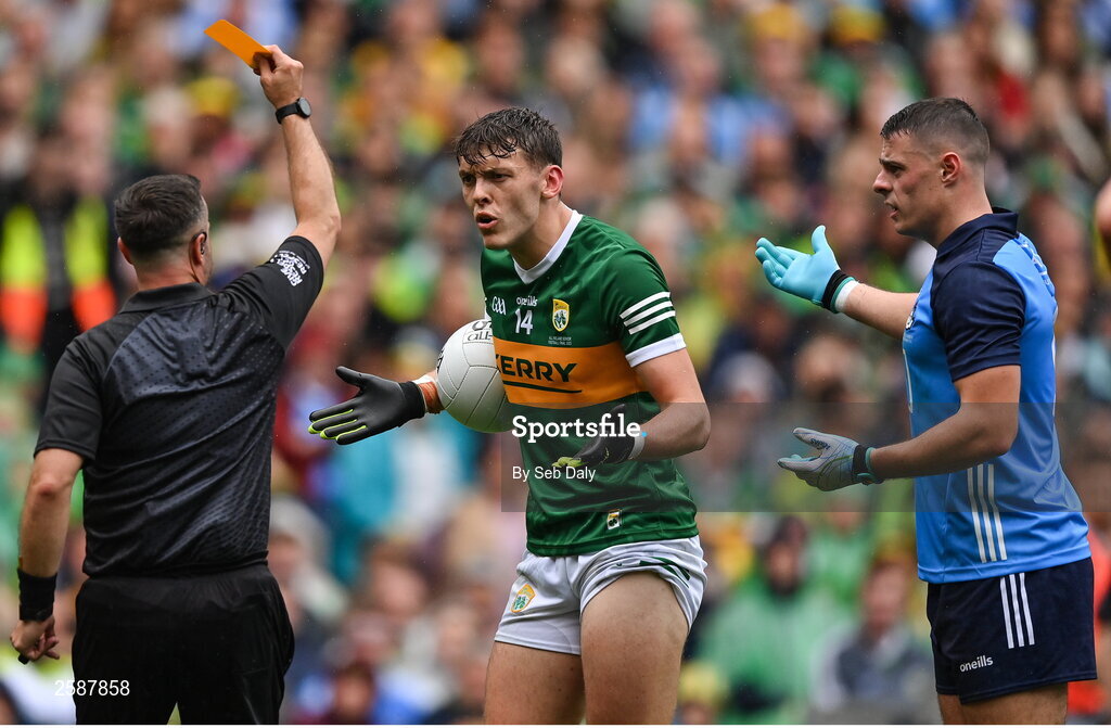 30 July 2023; David Clifford of Kerry is shown a yellow card by referee David Gough during the GAA Football All-Ireland Senior Championship final match between Dublin and Kerry at Croke Park in Dublin. Photo by Seb Daly/Sportsfile