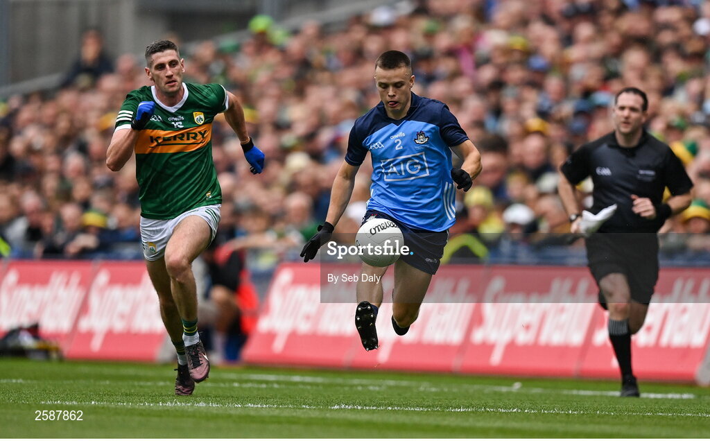 30 July 2023; Eoin Murchan of Dublin and Paul Geaney of Kerry during the GAA Football All-Ireland Senior Championship final match between Dublin and Kerry at Croke Park in Dublin. Photo by Seb Daly/Sportsfile