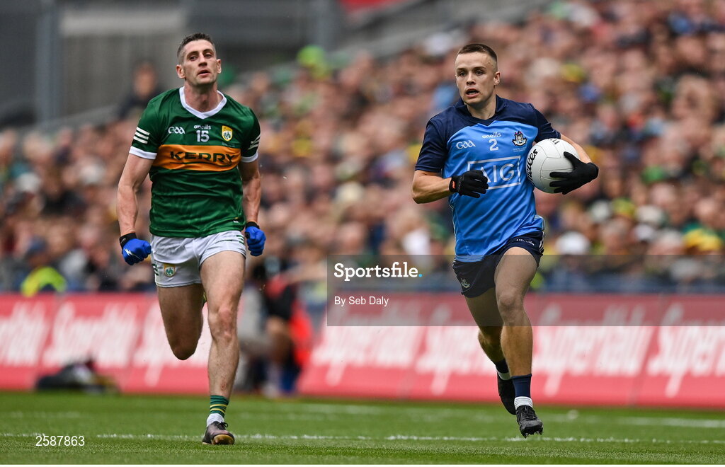 30 July 2023; Eoin Murchan of Dublin and Paul Geaney of Kerry during the GAA Football All-Ireland Senior Championship final match between Dublin and Kerry at Croke Park in Dublin. Photo by Seb Daly/Sportsfile