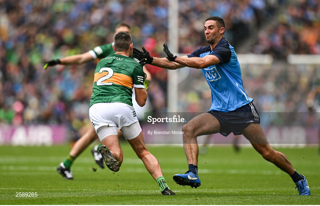 30 July 2023; Graham O'Sullivan of Kerry is tackled by James McCarthy of Dublin during the GAA Football All-Ireland Senior Championship final match between Dublin and Kerry at Croke Park in Dublin. Photo by Brendan Moran/Sportsfile