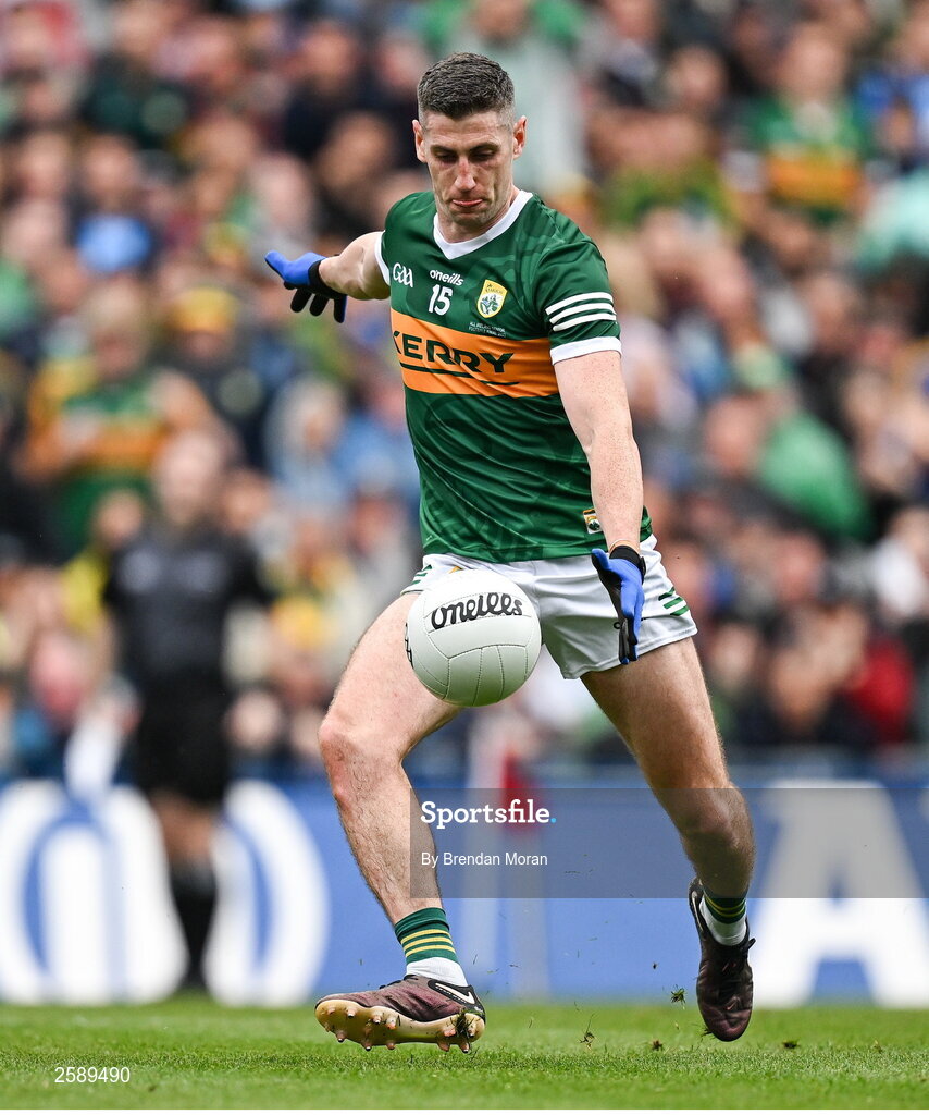 30 July 2023; Paul Geaney of Kerry scores his side's only goal during the GAA Football All-Ireland Senior Championship final match between Dublin and Kerry at Croke Park in Dublin. Photo by Brendan Moran/Sportsfile