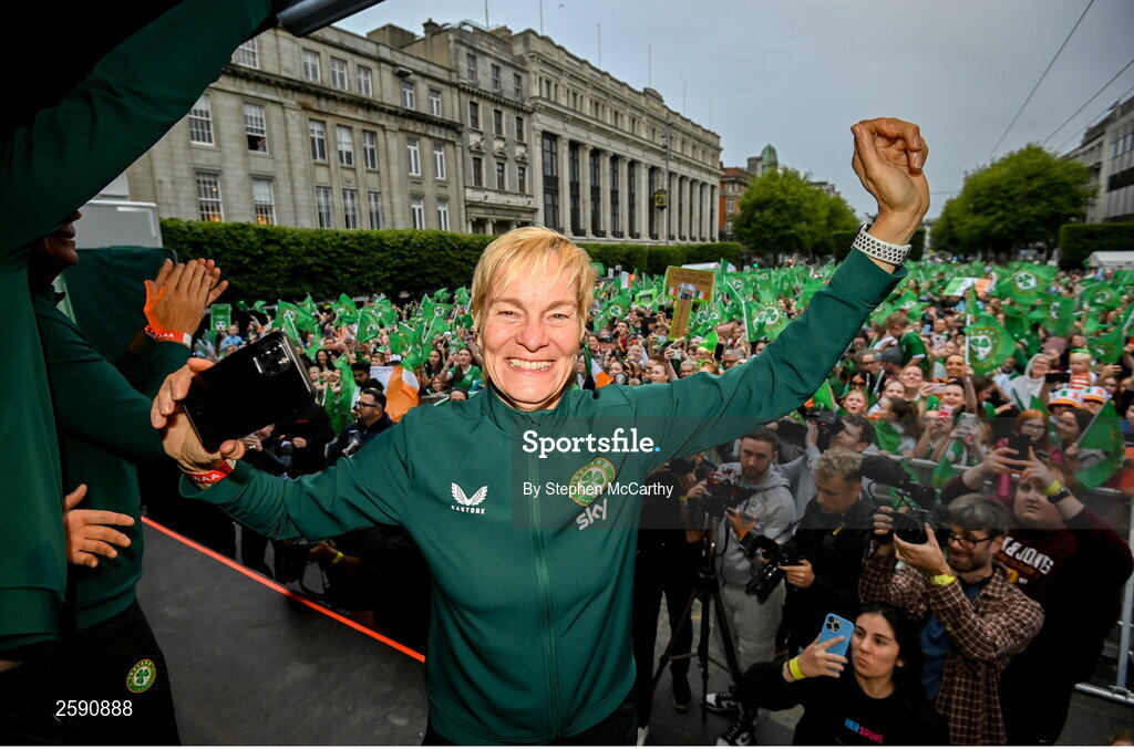 3 August 2023; Manager Vera Pauw during a Republic of Ireland homecoming event on O'Connell Street in Dublin following the FIFA Women's World Cup 2023. Photo by Stephen McCarthy/Sportsfile